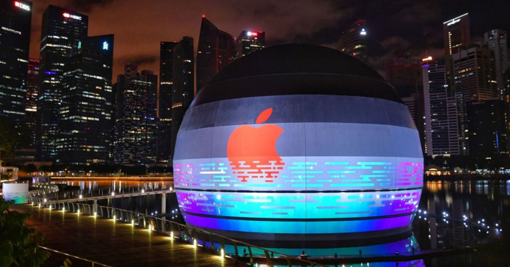 Apple to open first store that sits on water in Singapore